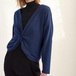 Amour Vert Rene sweatshirt in Ocean NWT